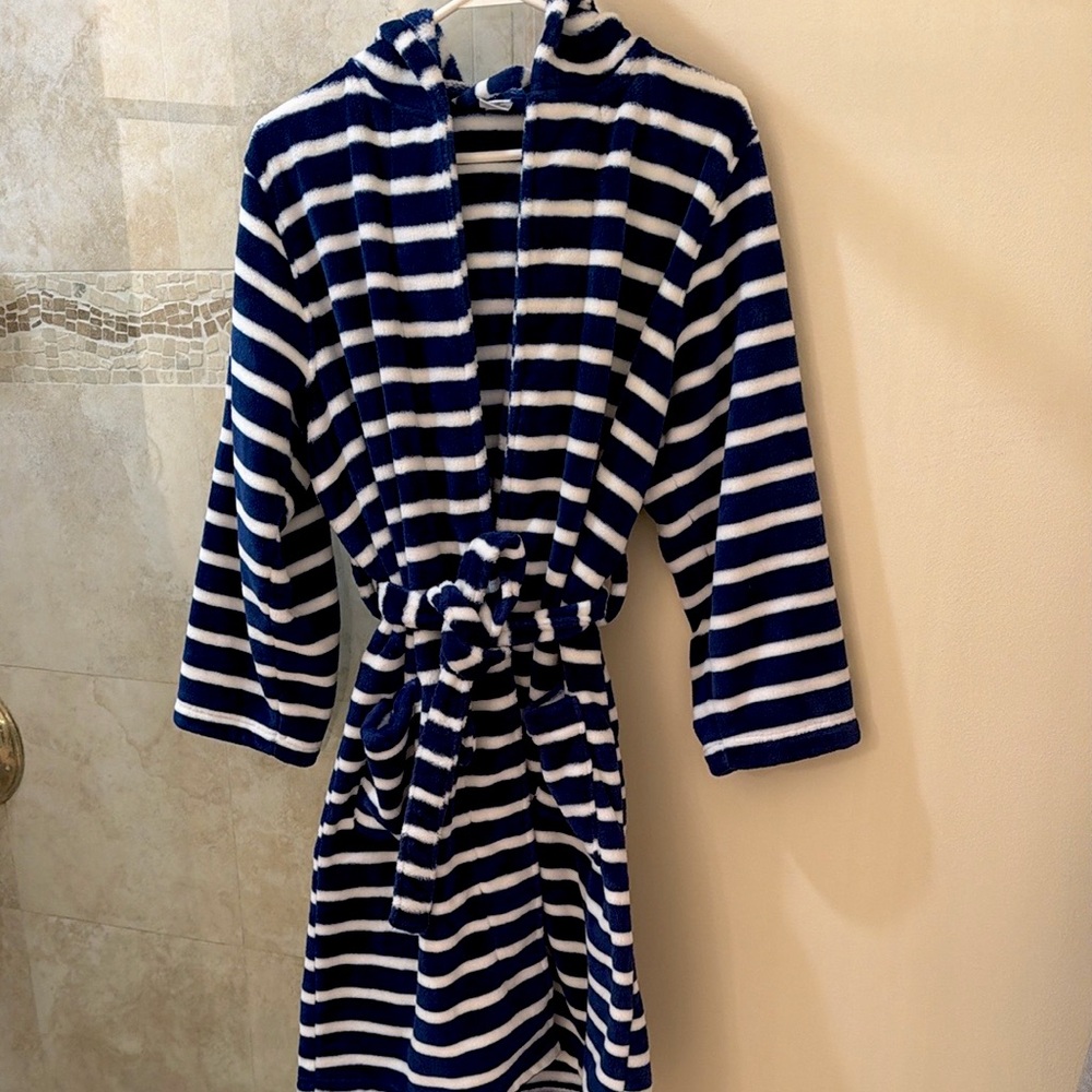 Tucker + Tate Unisex Navy & White Fleece Hooded Robe - lg (14/16) - excel cond